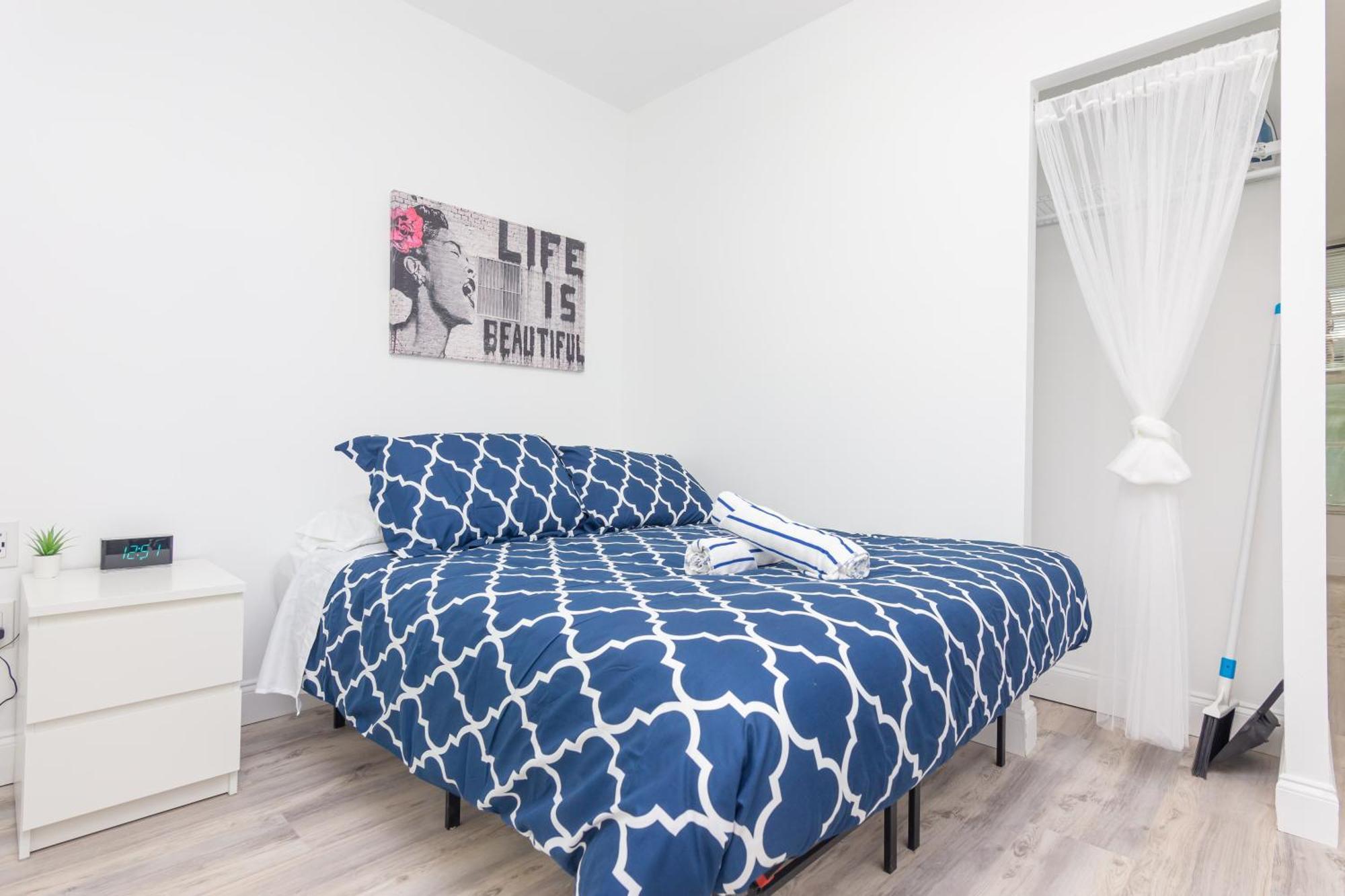 Ocean Drive Deco Apt W/2 Queen Beds, Steps 2 Beach Miami Beach Dış mekan fotoğraf