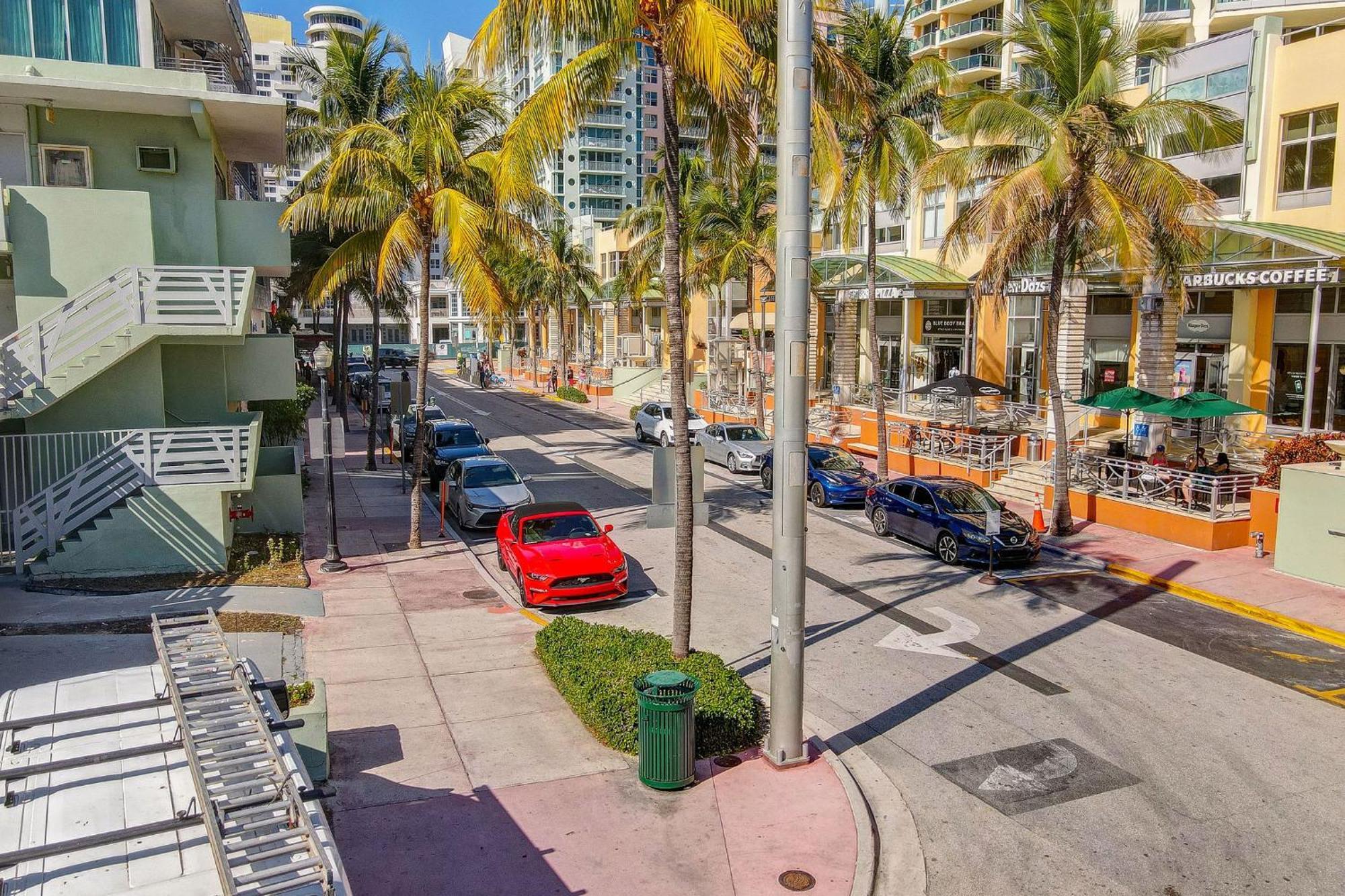 Ocean Drive Deco Apt W/2 Queen Beds, Steps 2 Beach Miami Beach Dış mekan fotoğraf