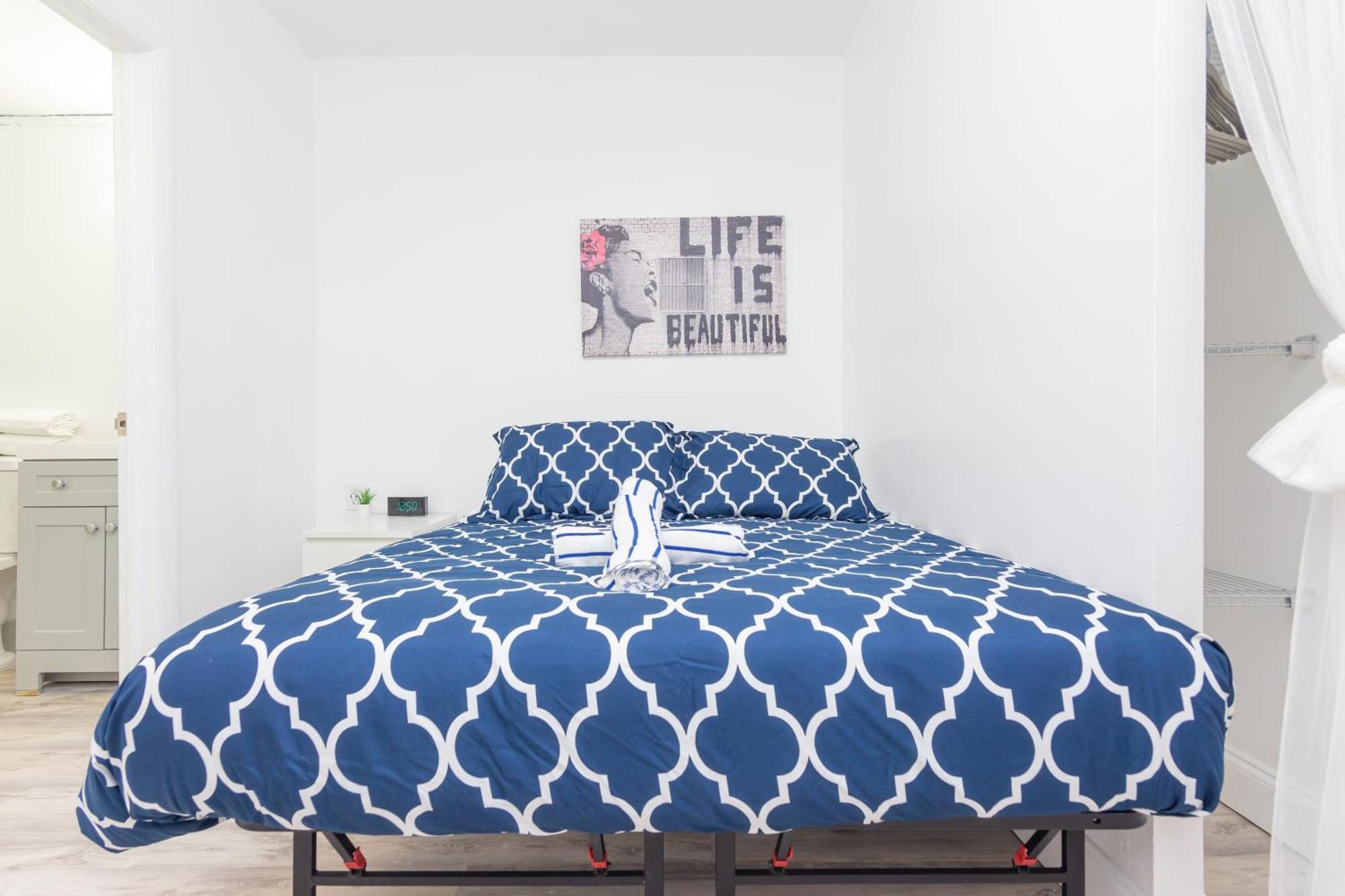 Ocean Drive Deco Apt W/2 Queen Beds, Steps 2 Beach Miami Beach Dış mekan fotoğraf
