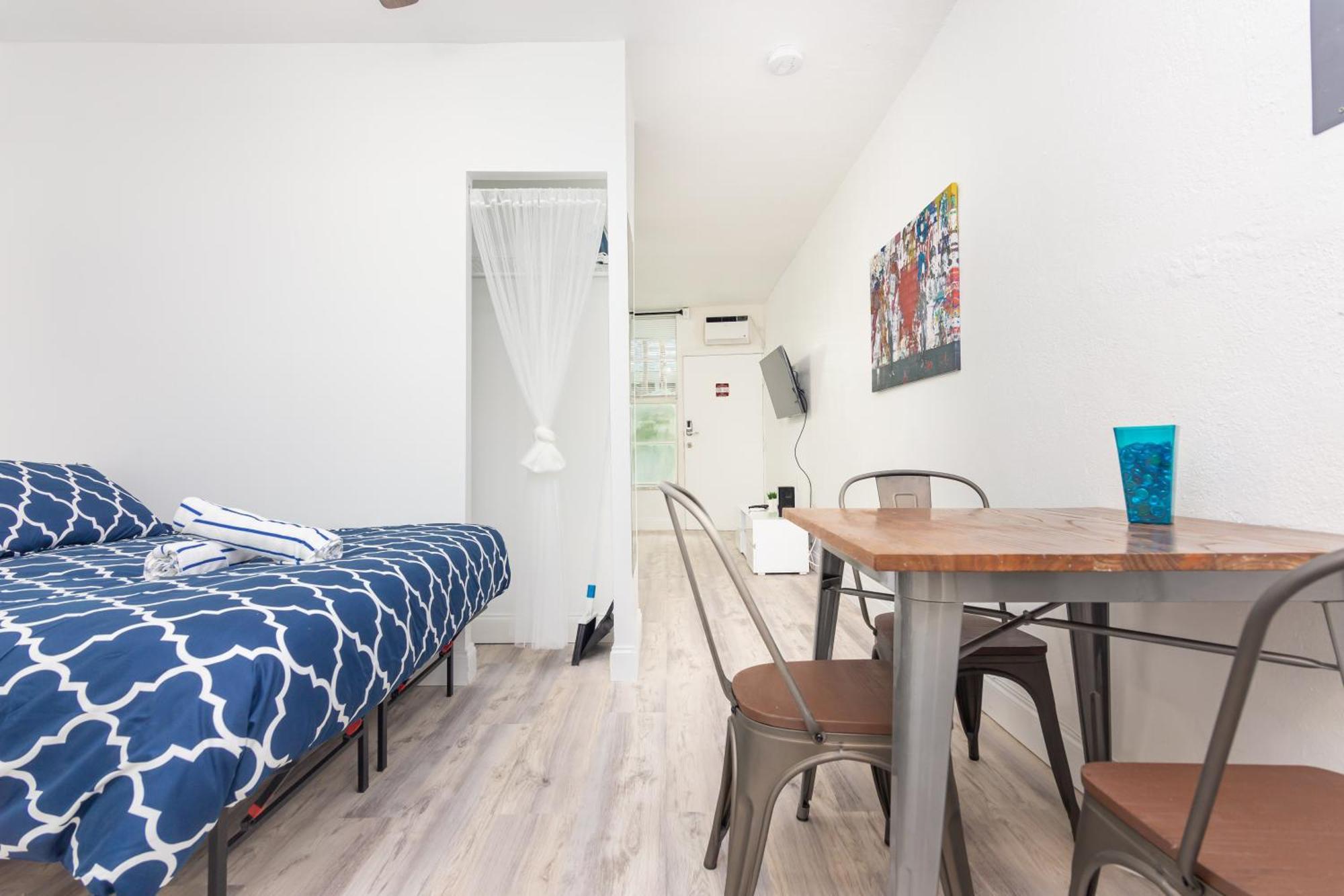 Ocean Drive Deco Apt W/2 Queen Beds, Steps 2 Beach Miami Beach Dış mekan fotoğraf
